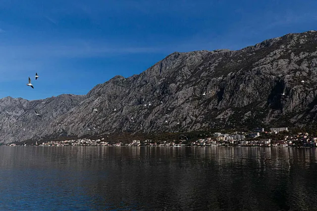 Eine luxuriöse dreistöckige Villa in erster Meereslinie in Kotor — photo 65